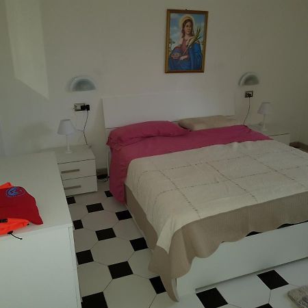 Appartamento Stangoni Badesi Buitenkant foto